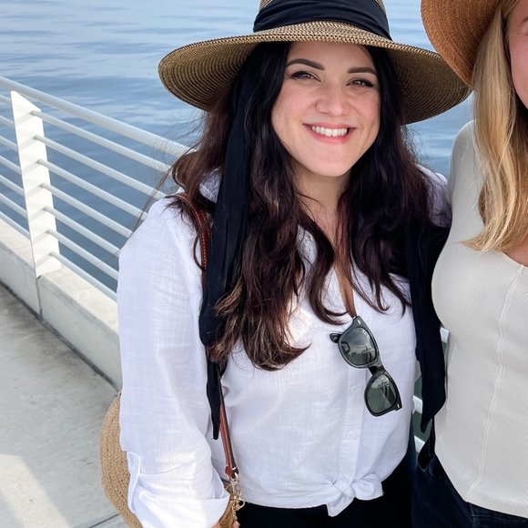 Meet your Posher, Kelley luna pearl - Picture 1 of 2